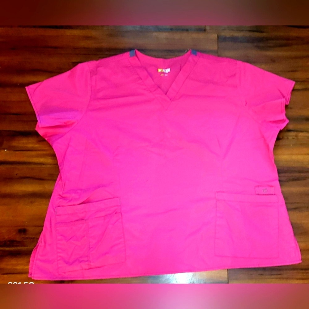 Wonder Flex Bright Pink Women's Plus Size Scrub Top With Pockets Size 4X